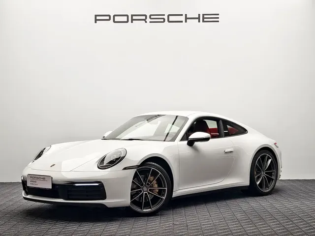 Porsche 911, 2021