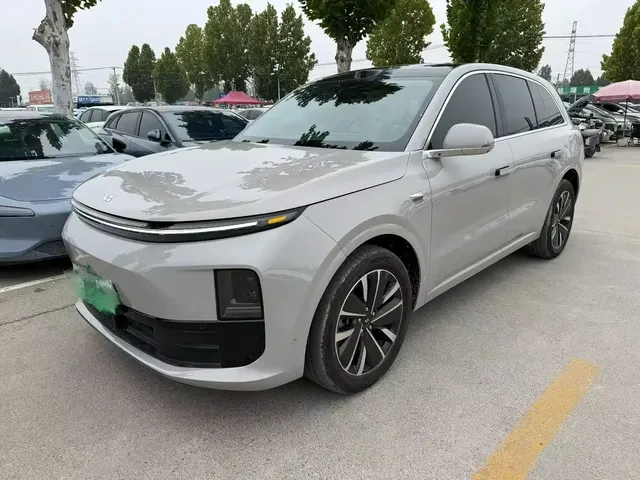 Li Auto L6 2024 Pro