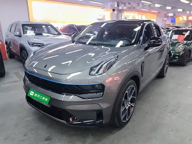 Lynk & Co 05 2020 2.0TD 2WD Shine Halo