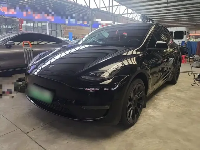 Tesla Model Y 2022 Facelift Long Range All-Wheel Drive Version
