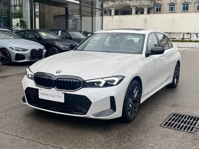 BMW 3 Series 2026 330Li M Sport Shadowline Package