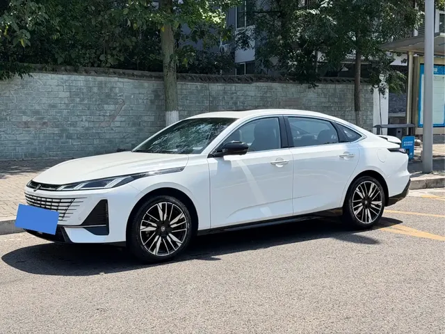 Changan Eado 2025 Model Year Facelift 1.5T 500Bar Premium Edition