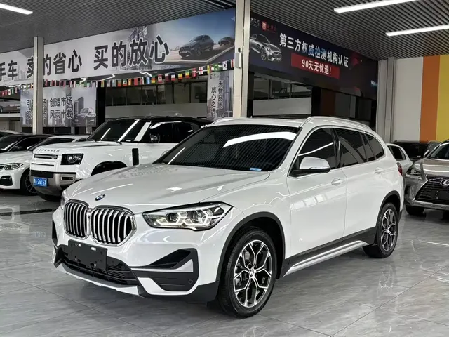 BMW X1 2022 sDrive20Li Premium