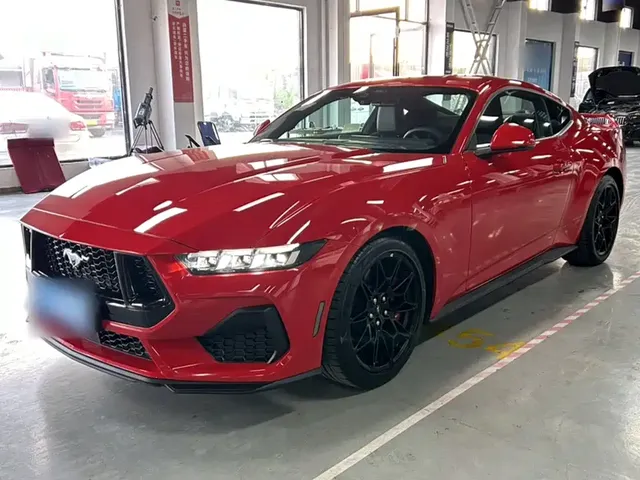 Ford Mustang 2024 2.3T EcoBoost Coupe Performance Edition
