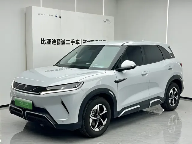 BYD Yuan UP 2024 401KM Leading Edition