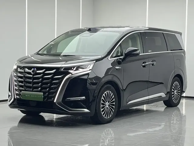 Denza D9 2025 Model DM-i Smart Drive Edition 1020 AWD Flagship