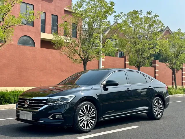 Volkswagen Passat 2020 330TSI Luxury Edition China VI