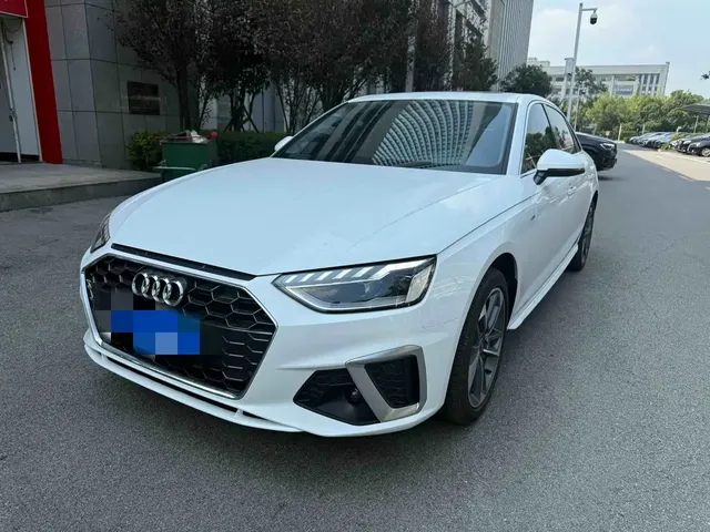Audi A4L 2025 2 Million Celebration Edition 40 TFSI Fashion Dynamic