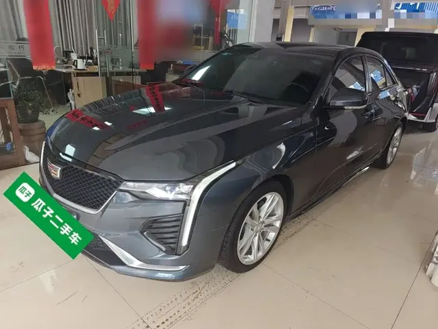 Cadillac CT4 2022 28T Fashion Style