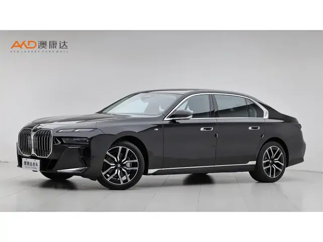 BMW 7 Series 2023 Model 735Li M Sport Package