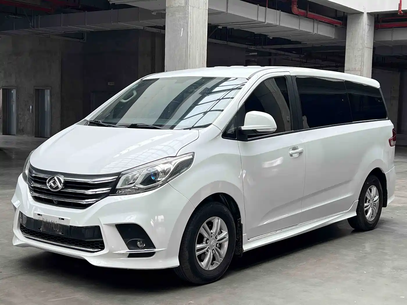 SAIC Maxus G10 2021 2.0T Automatic Elite Edition Diesel 7-Seater