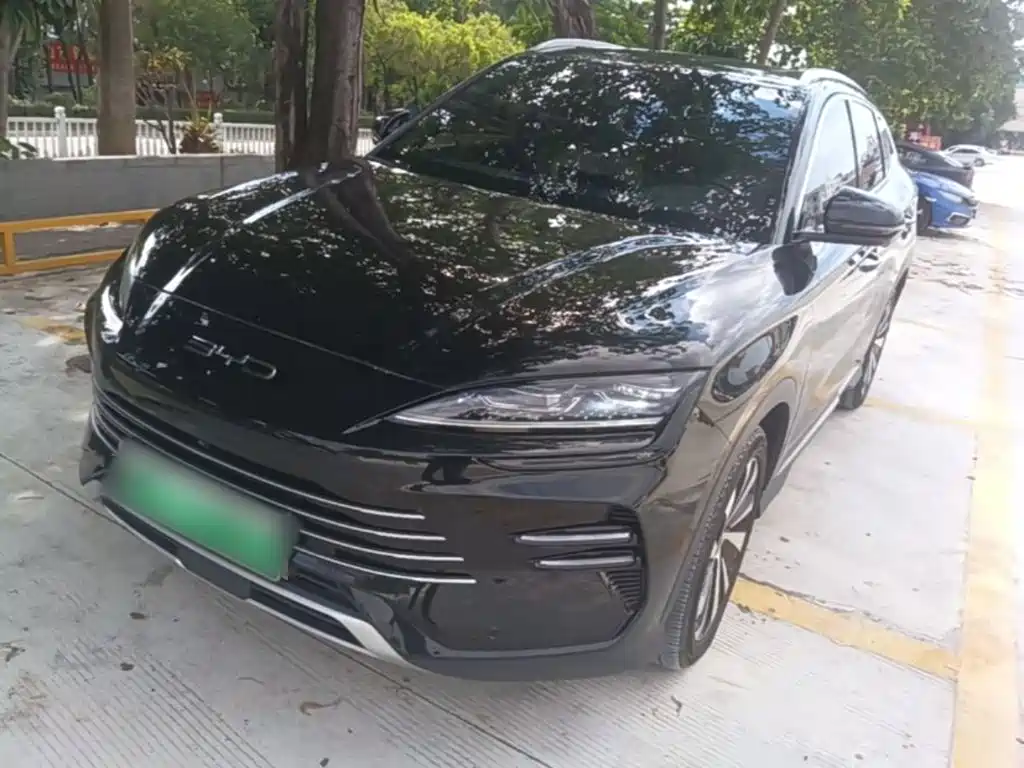 BYD Song PLUS PHEV 2023 Champion Edition DM-i 110KM Flagship