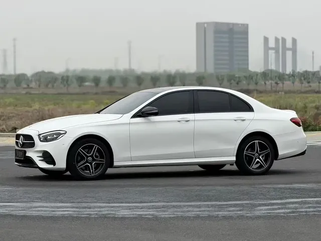 Mercedes-Benz E-Class (Import) 2023 E 260 Fashion Sport Edition