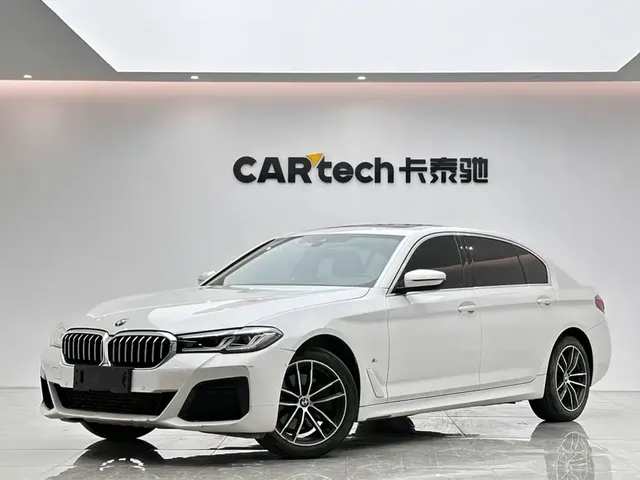 BMW 5 Series 2022 525Li M Sport Package