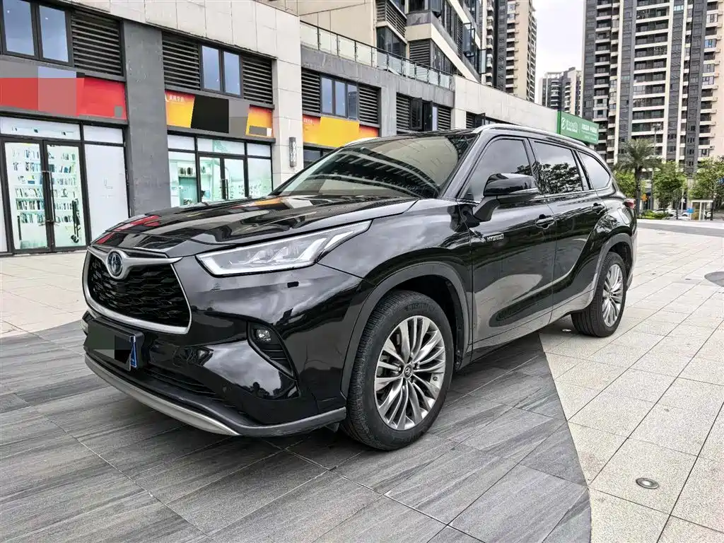 Toyota Highlander 2022 Dual Engine 2.5L 4WD Supreme Edition 7-Seater