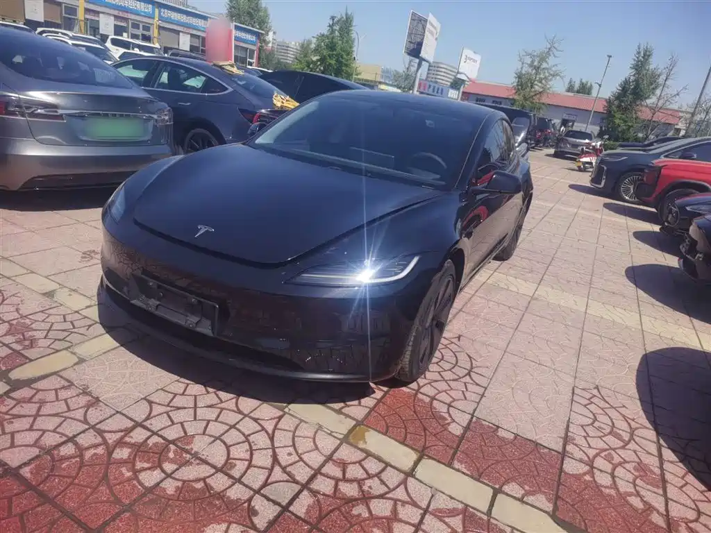 Tesla Model 3 2023 Long Range All-Wheel Drive