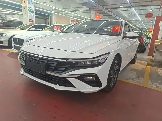 Hyundai Elantra 2023 1.5L CVT GLX Elite Edition