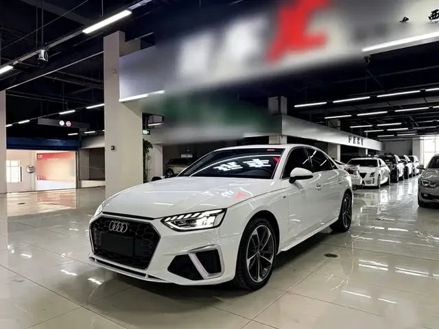 Audi A4L 2020 40 TFSI Fashion Dynamic Edition