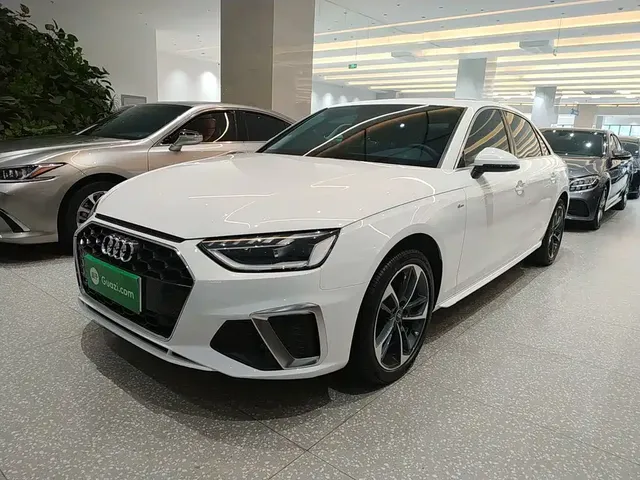 Audi A4L 2023 40 TFSI Fashion Dynamic