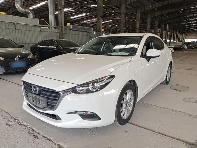 Mazda 3 Axela 2017 Sedan 1.5L Automatic Comfort China V