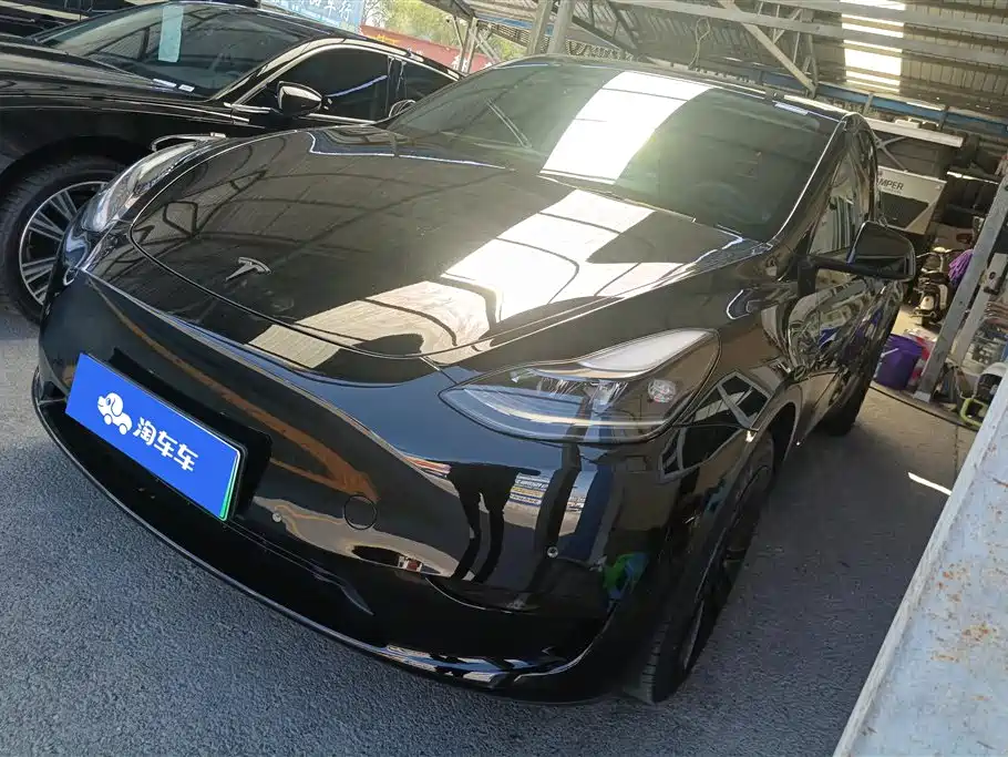 Tesla Model Y 2022 Facelift Rear-Wheel Drive Version