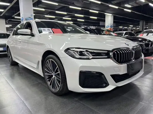 BMW 5 Series 2023 Facelift 530Li Leading M Sport Package