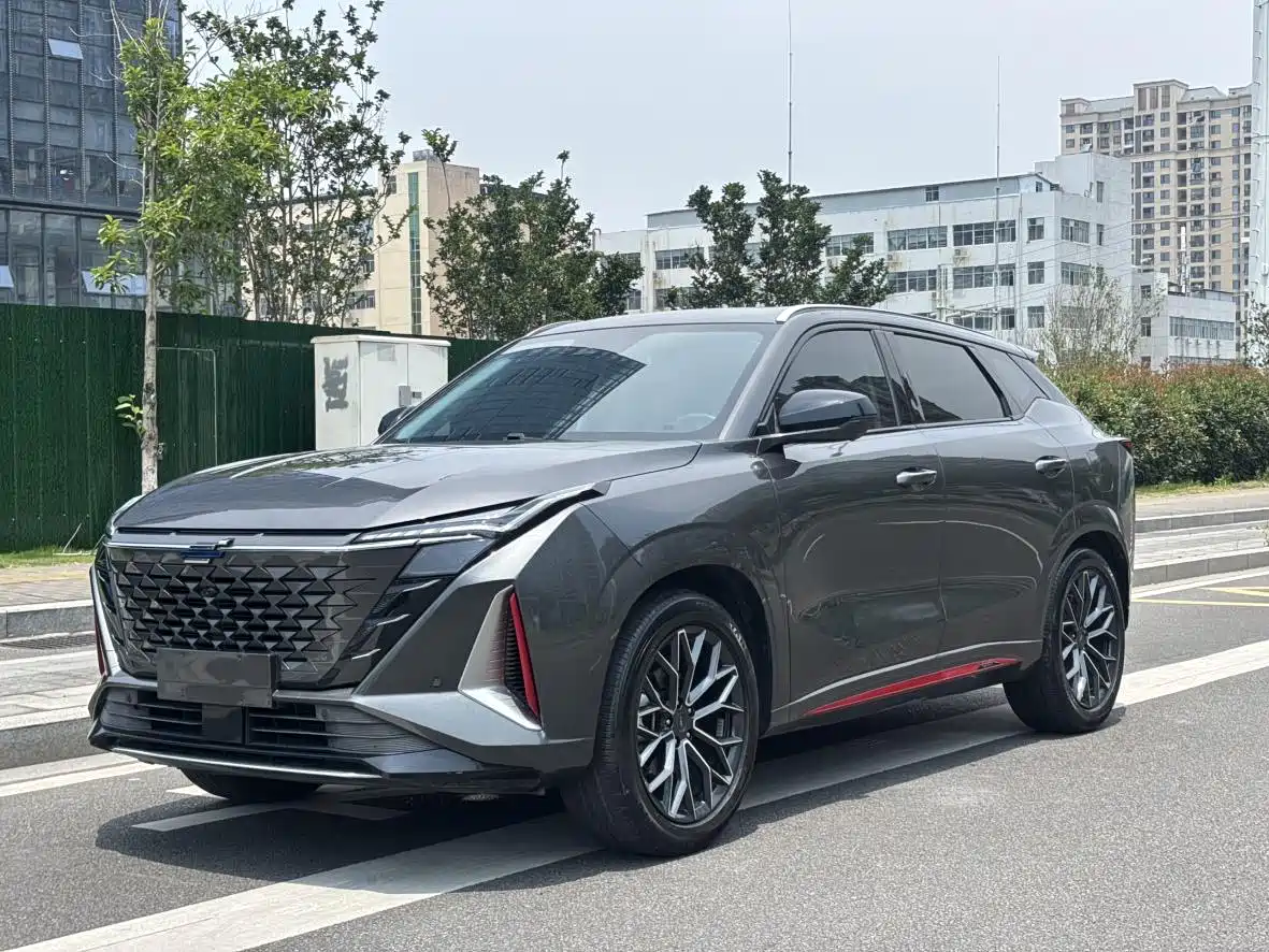 Changan Oshan Z6 2022 Blue Whale 1.5T DCT Intelligent Leader
