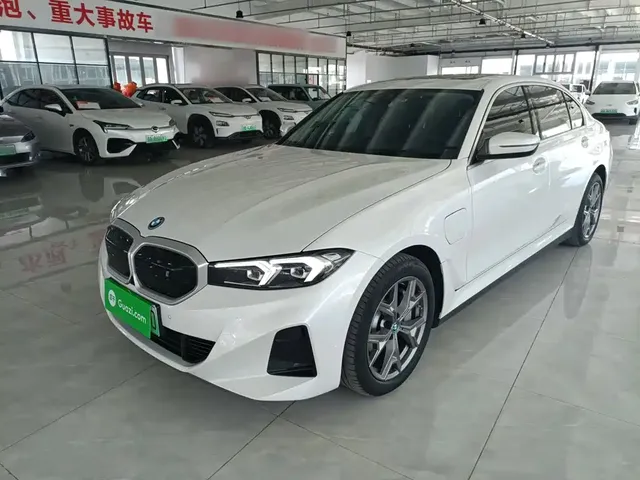 BMW i3 2024 eDrive 35 L