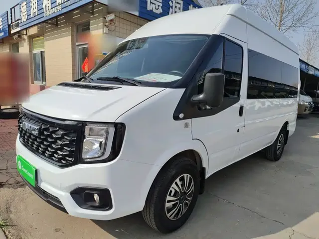 Jiangling JMC Fushun 2025 Model 2.0T 6MT Diesel Medium Wheelbase Medium-High Roof Commercial MPV 7 Seats