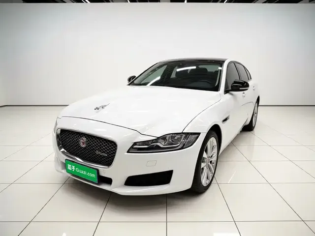 Jaguar XFL 2018 XFL 3.0 SC 340PS Luxury Edition