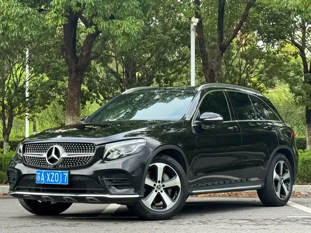 Mercedes-Benz GLC 2018 Facelift GLC 260 4MATIC Luxury
