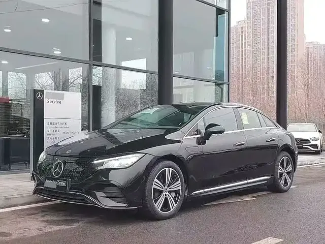 Mercedes-Benz EQE 2025 500 4MATIC Pioneer