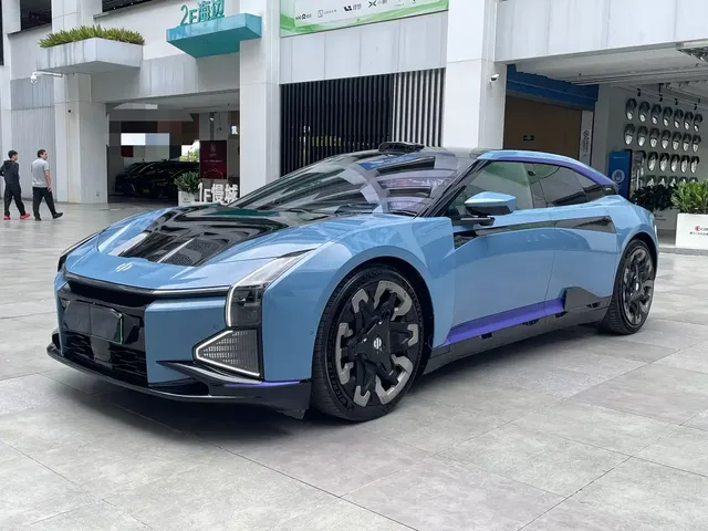 HiPhi Z 2023 4-Seater Edition
