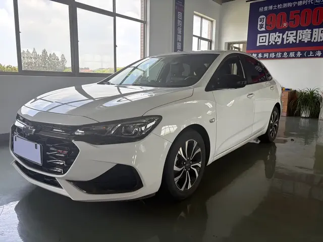 Chevrolet Monza 2019 RS 330T Auto Smooth Edition China VI