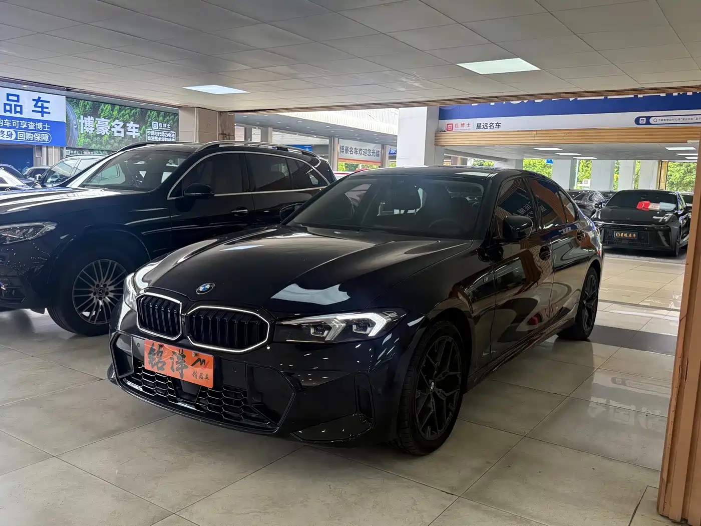 BMW 3 Series 2025 330Li M Sport Night Edition