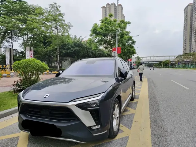 NIO ES8 2022 Model 75kWh 6-Seater