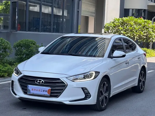 Hyundai Elantra 2018 1.4T DCT Dynamic·Vitality Model