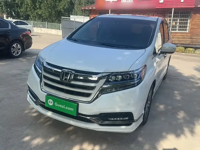 Honda Elysion 2019 2.0L Hybrid Supreme Edition
