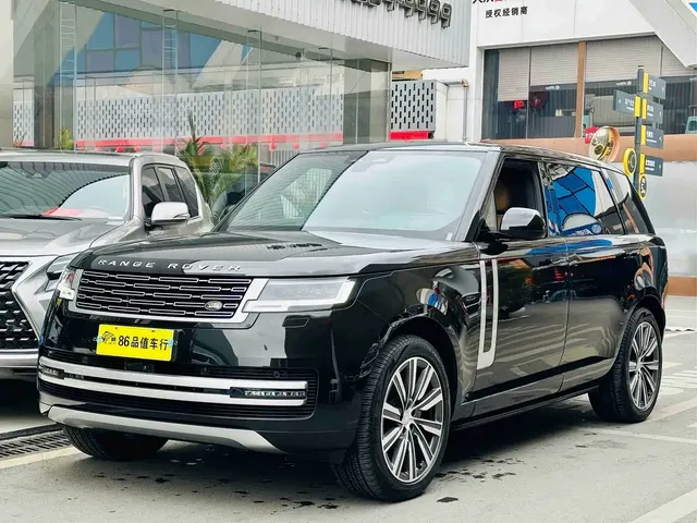 Land Rover Range Rover 2025 3.0 L6 400PS Genesis Extended Wheelbase