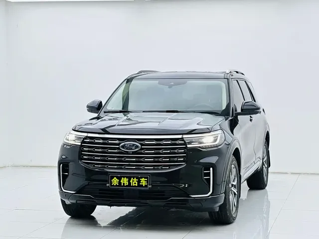 Ford Explorer 2023 EcoBoost 285 AWD Titanium Edition 7-Seater
