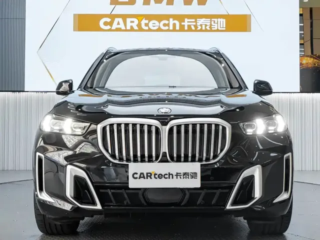 BMW X5 2023 xDrive 30Li Premium M Sport Package