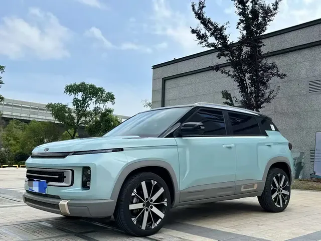 Geely ICON 2023 1.5TD Chocolate Premium Edition