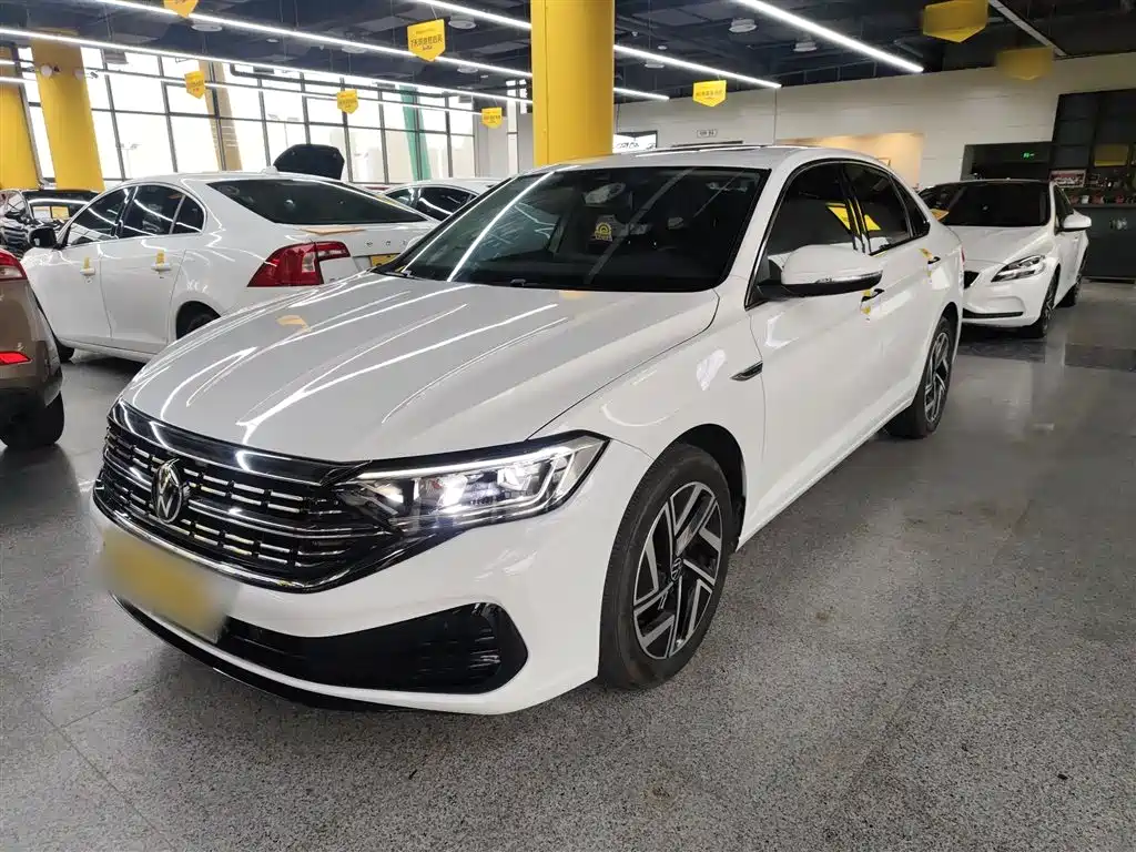 Volkswagen Sagitar 2023 300TSI DSG Surpassing Edition