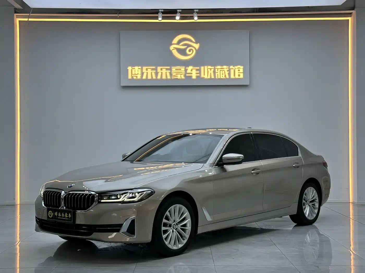 BMW 5 Series 2022 Model Second Facelift 525Li Luxury Package