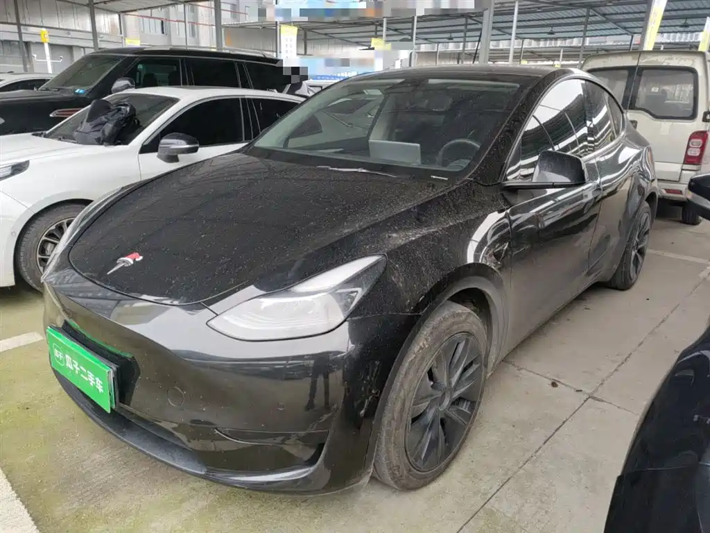 Tesla Model Y 2023 Long Range All-Wheel Drive Edition