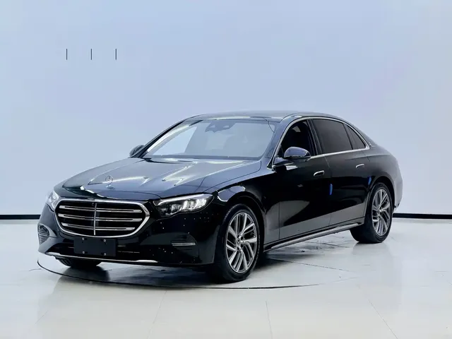 Mercedes-Benz E-Class 2024 E 300 L Fashion