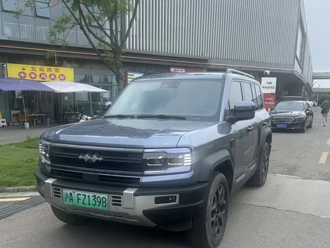 Fang Cheng Bao Leopard 5 2023 Yun Nian Flagship Edition