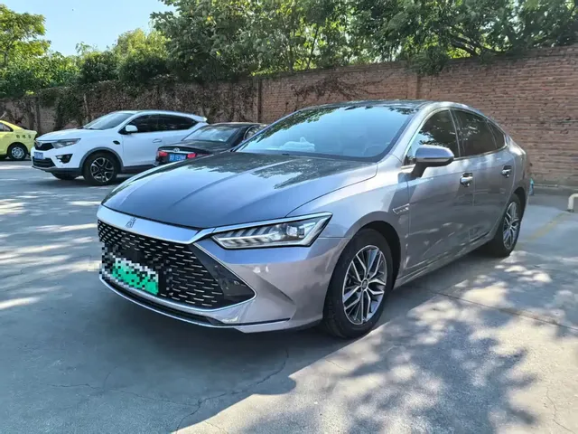 BYD Qin PLUS 2021 DM-i 55KM Flagship