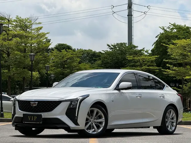 Cadillac CT5 2025 Model 28T Urban Sport Edition