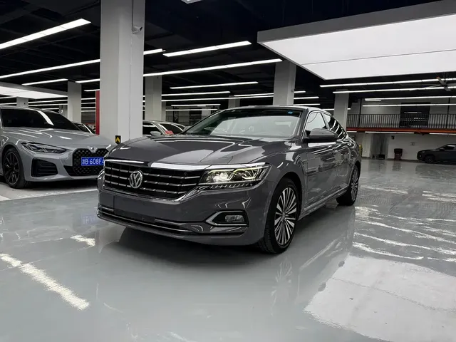 Volkswagen Passat 2019 330TSI Luxury Edition China VI